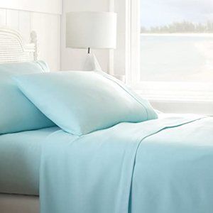 iEnjoyHome 4 piece sheet set in Aqua